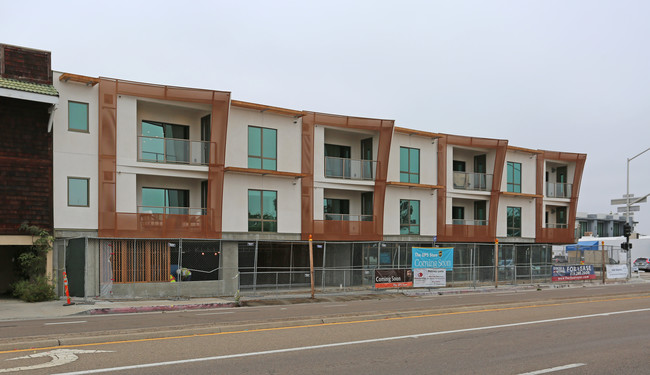 Bellamar in San Diego, CA - Building Photo - Building Photo