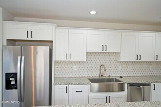 626 Valley Rd in Reno, NV - Building Photo - Building Photo
