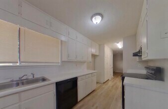 4622 Cedar Brook Dr SE in Conyers, GA - Building Photo - Building Photo