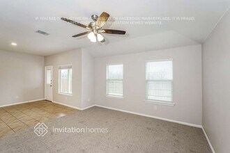 848 Wylie St in Crowley, TX - Foto de edificio - Building Photo