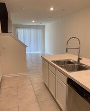 433 Running Woods St in Orange Park, FL - Building Photo - Building Photo