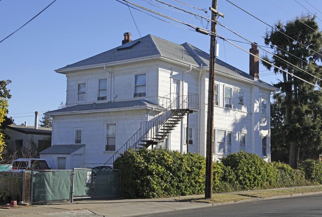 1801 Lafayette St in Alameda, CA - Building Photo - Building Photo