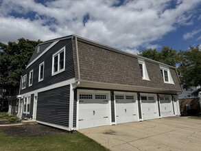 344 Mallard Ct in Vernon Hills, IL - Building Photo - Building Photo