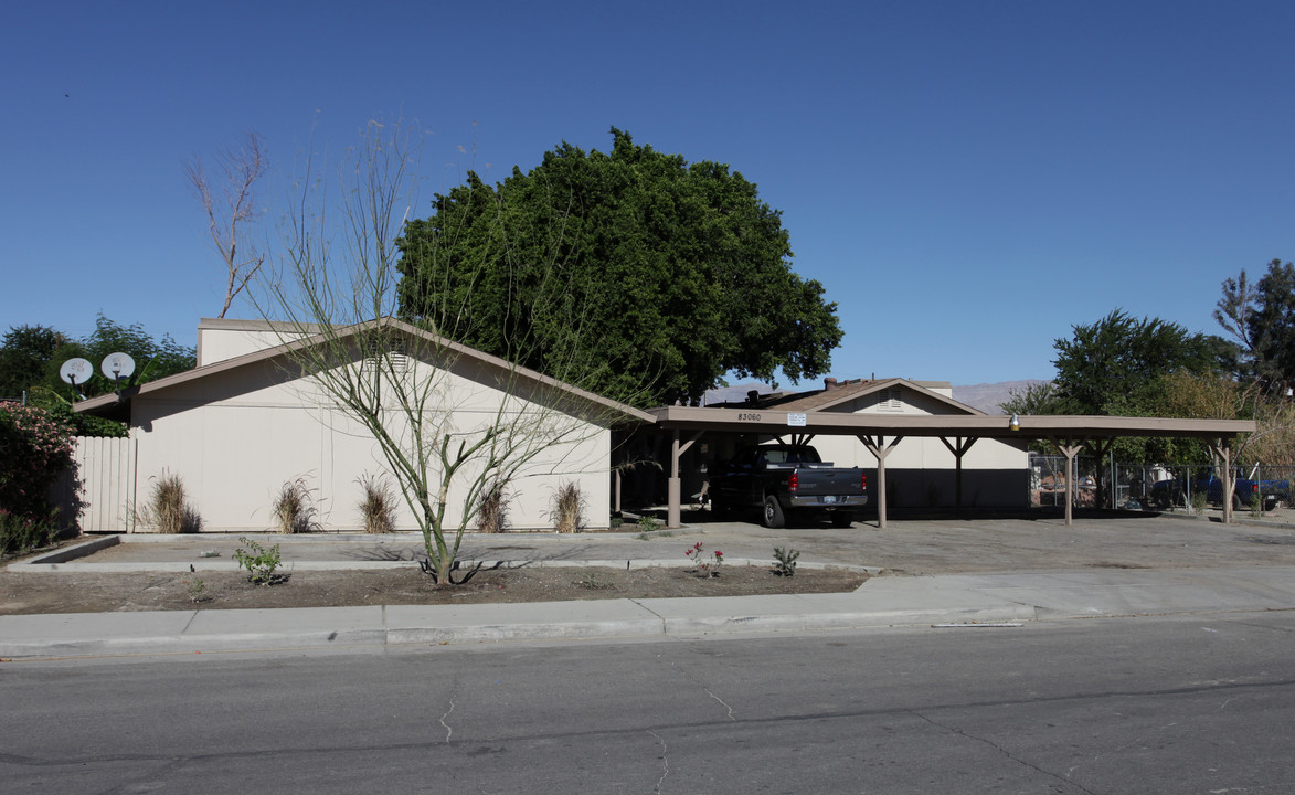 83060 Sonora Ave in Indio, CA - Foto de edificio