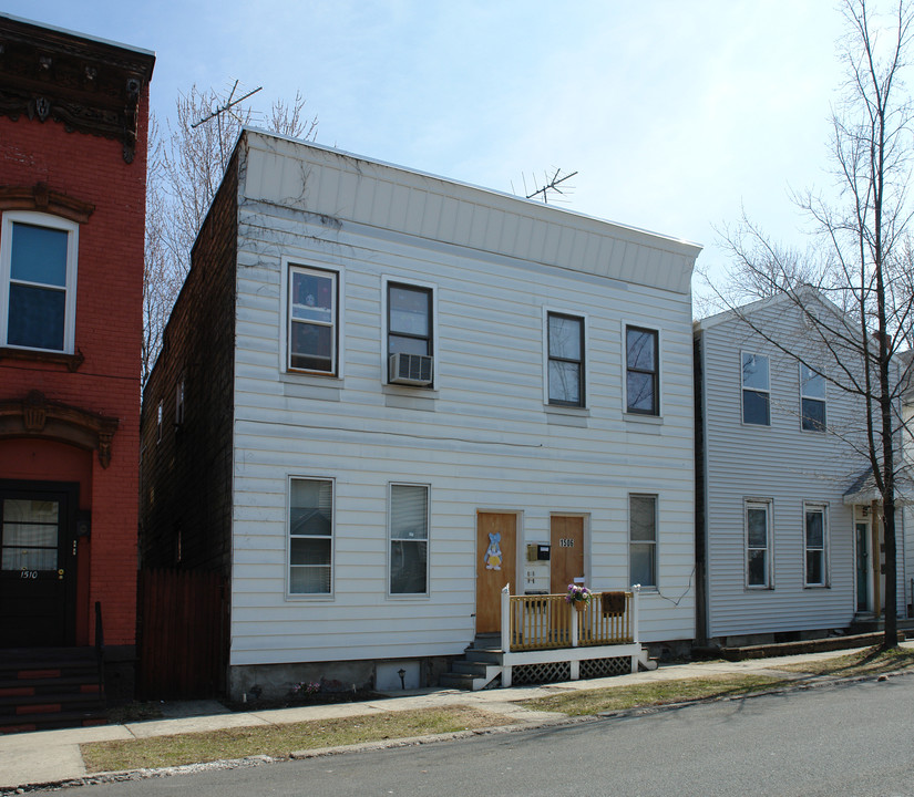 1506 7th Ave in Watervliet, NY - Building Photo