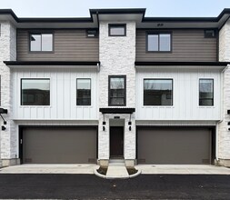 4614 N Iota Ln in Garden City, ID - Building Photo - Building Photo