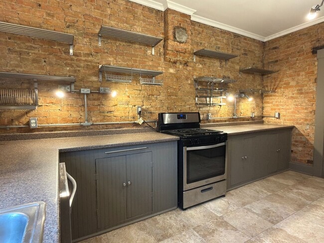 1508 Moore St in Cincinnati, OH - Building Photo - Building Photo