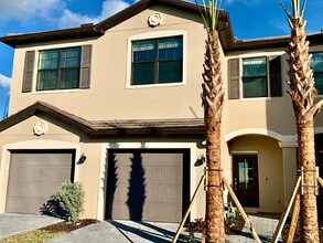15171 Sunny Day Dr in Bradenton, FL - Building Photo - Building Photo