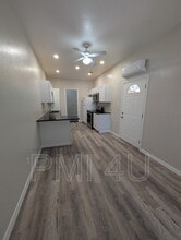 917 8th St SW in Albuquerque, NM - Building Photo - Building Photo
