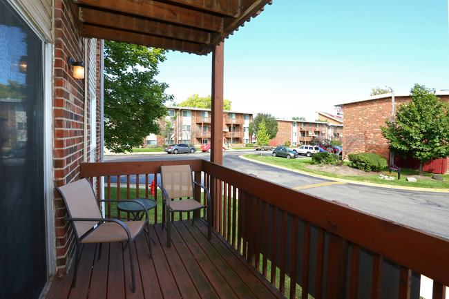 Lincolnshire West in Dekalb, IL - Foto de edificio - Building Photo