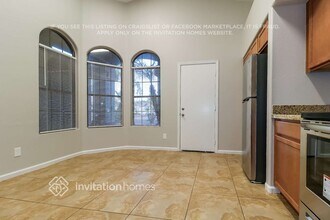 19220 N 74th Dr in Glendale, AZ - Foto de edificio - Building Photo