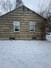 3401 Davison Rd in Flint, MI - Building Photo - Building Photo