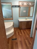 113 Danos Ln in Belle Chasse, LA - Building Photo