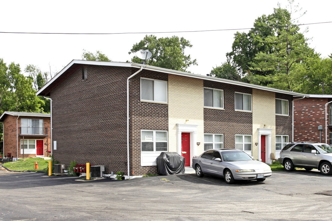 Southard Apartments in St. Louis, MO - Building Photo