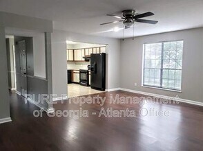 5031 Village Green Way in Alpharetta, GA - Building Photo - Building Photo