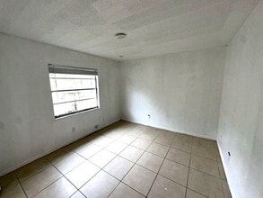 5523 Lehigh Ave in Orlando, FL - Building Photo - Building Photo