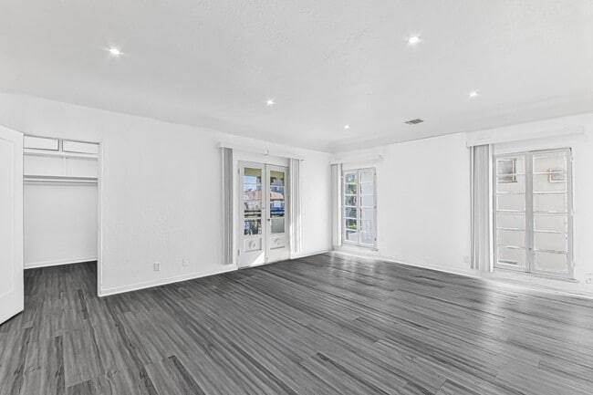 1503 S Shenandoah St