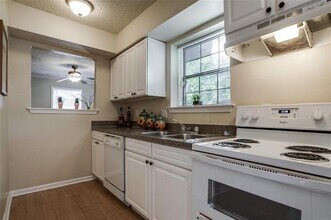 5320 Columbia Ave in Dallas, TX - Building Photo - Building Photo
