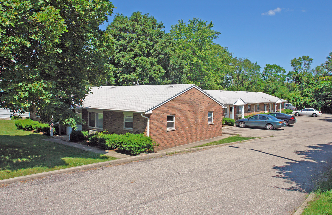 1809 E Central Ave in Miamisburg, OH - Building Photo