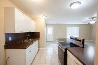5308 Gates Dr in The Colony, TX - Building Photo - Building Photo