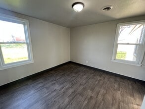 1139 Perrot St in Green Bay, WI - Building Photo - Building Photo