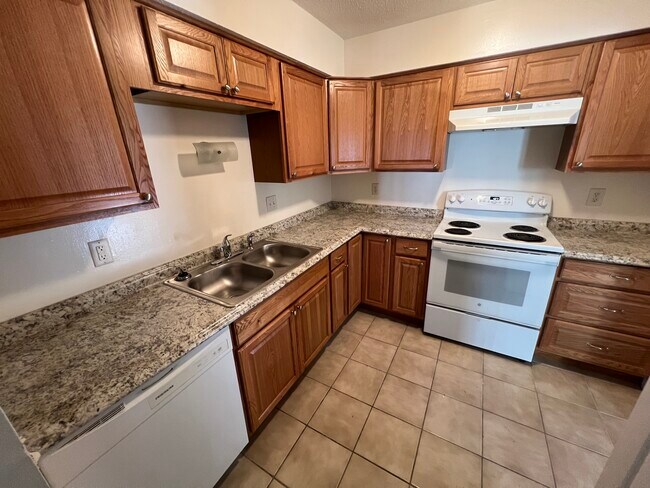 1430 Case Ave, Unit 1 in St. Paul, MN - Building Photo - Building Photo