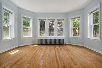 4249 N Francisco Ave in Chicago, IL - Building Photo - Building Photo