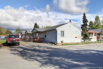 1315 Latouche St in Anchorage, AK - Building Photo - Building Photo