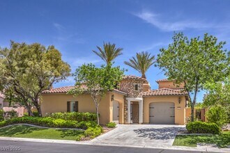 12050 Whitehills St in Las Vegas, NV - Building Photo - Building Photo