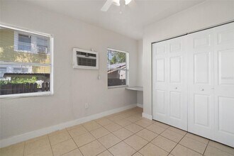 309 Cedar St in Clearwater, FL - Building Photo - Building Photo