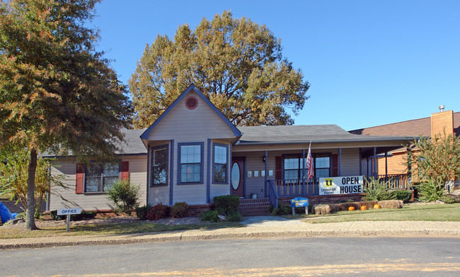 5924 S University Ave in Little Rock, AR - Building Photo - Building Photo