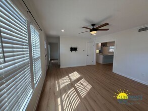 335 Holmes Blvd NW in Fort Walton Beach, FL - Building Photo - Building Photo