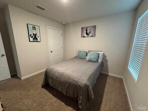 926 Lovebird Ct in Pensacola, FL - Foto de edificio - Building Photo