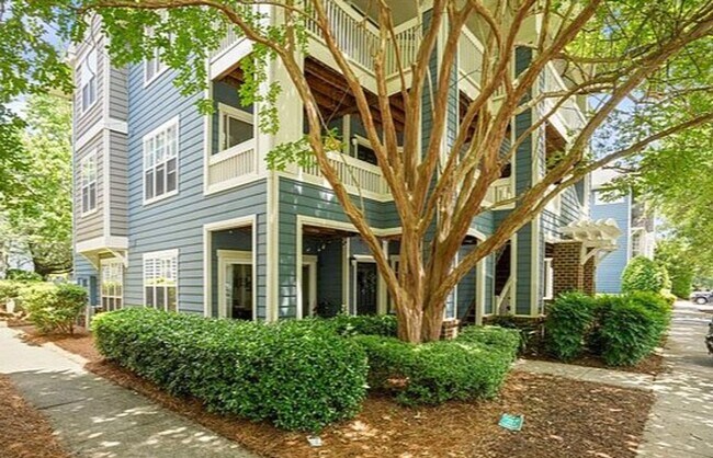 property at 611 Olmsted Park Pl