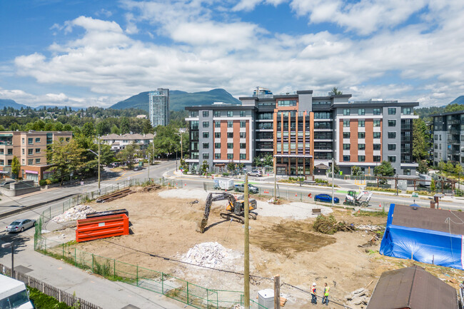 Lynn Creek in North Vancouver, BC - Building Photo - Building Photo