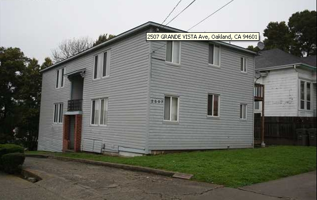 2507 Grande Vista Ave in Oakland, CA - Building Photo