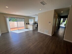 3970 Caminito Patricia in San Diego, CA - Building Photo - Building Photo