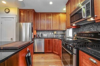 158 Durnell Ave in Boston, MA - Building Photo - Building Photo