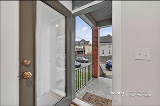 5549 Columbo St in Pittsburgh, PA - Building Photo - Building Photo