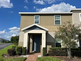 310 Annabelle Way in Davenport, FL - Building Photo