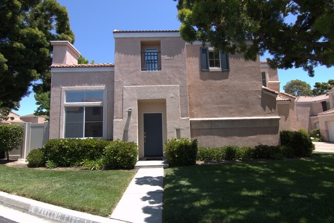 842 Caminito Estrella in Chula Vista, CA - Building Photo - Building Photo