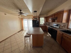 2800 Disston St in Philadelphia, PA - Building Photo - Building Photo