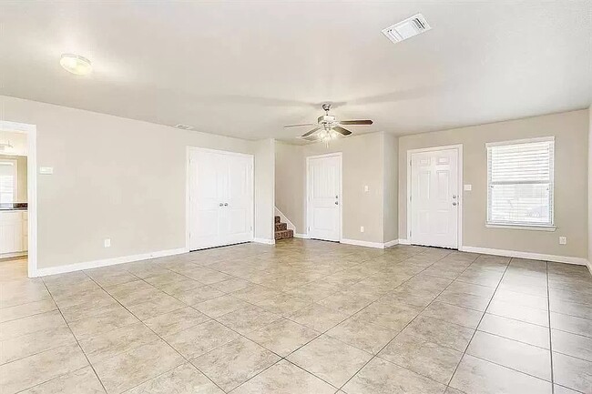 property at 902 Twine St