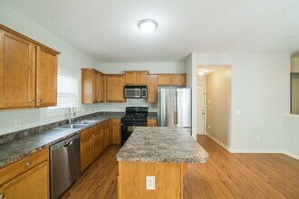 115 Kingland St in Woodstock, GA - Building Photo - Building Photo