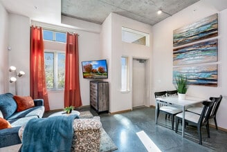 2602 16th Ave S, Unit SI ID1284567P in Seattle, WA - Building Photo - Building Photo