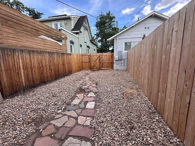 431 Bannock St in Denver, CO - Building Photo - Building Photo