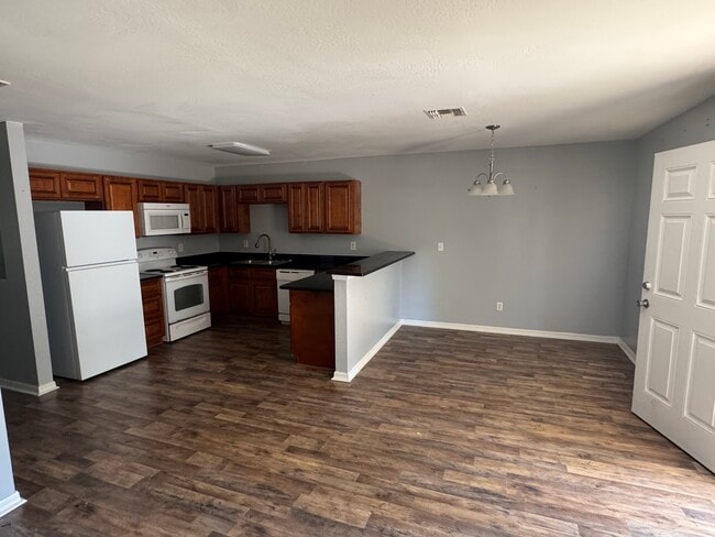 property at 6016 W Desoto St