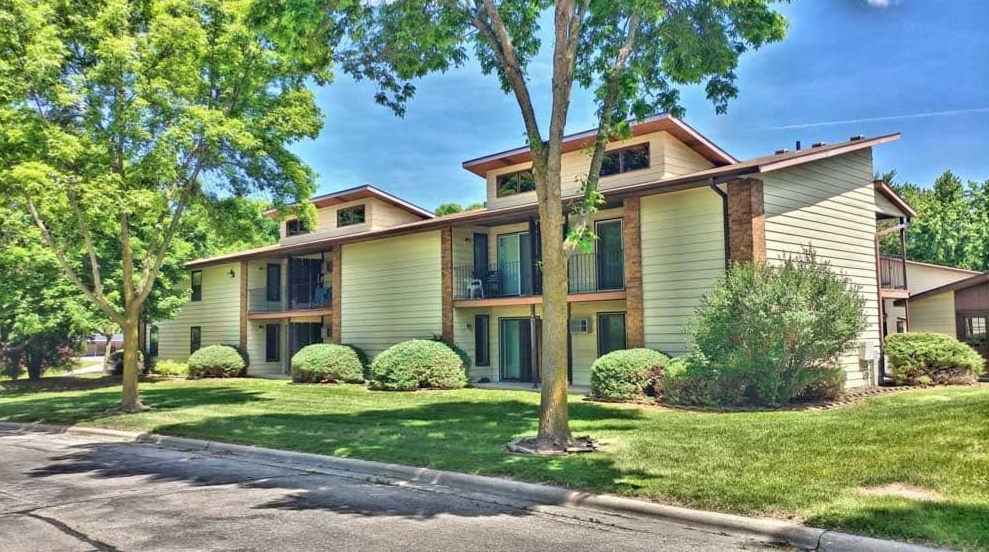 Pecan Street Apartments in Green Bay, WI - Foto de edificio