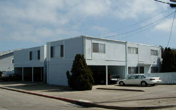 5523 Bayview Ave in Richmond, CA - Building Photo - Building Photo