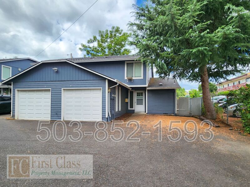 4319 SE 37TH Ave in Portland, OR - Building Photo